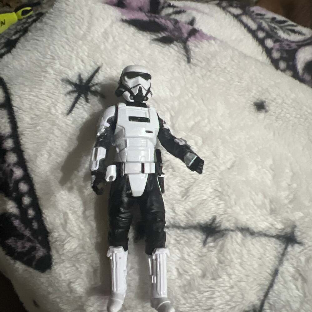 Star Wars The Black Series Imperial Patrol Trooper 6-Inch Action Figure